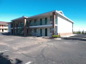 霍爾布魯克格林豪泰酒店