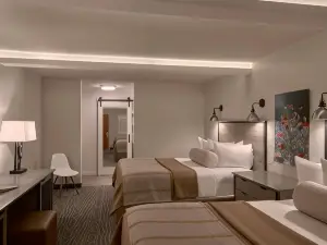 Fredericksburg Inn and Suites
