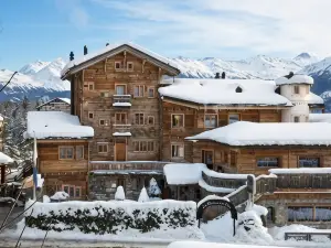 Hostellerie du Pas de l'Ours "Relais et Châteaux"