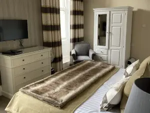 No12 Hotel