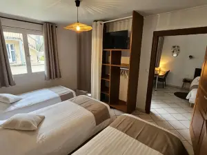 Résidence Hôtelière la Farguaise 3Min du péage