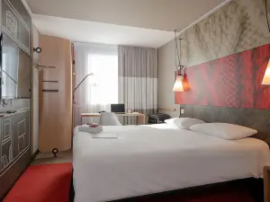 Ibis Melun