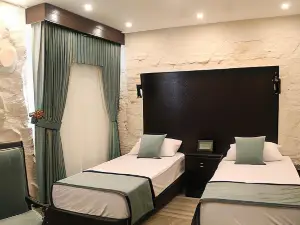 Mount Nebo Hotel & Restaurant Madaba City Center