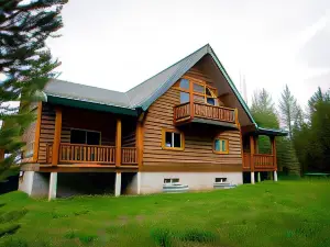 The Hideaway Lodge