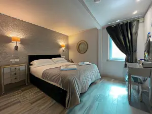Apartment 19