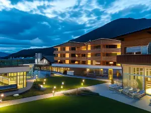 Alpine Nature Hotel Stoll