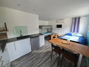 Studio indépendant climatisé