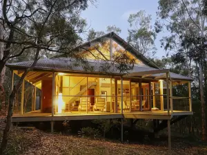 Bombah Point Eco Cottages