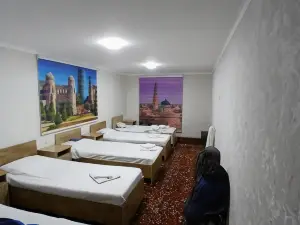 Deshon Qala Guest House