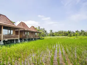 Puri Menoreh Hotel and Restaurant Borobudur