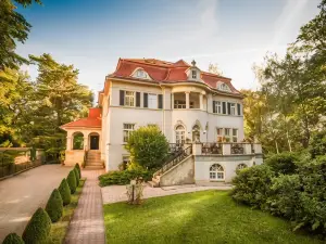 Aparthotel Villa Freisleben