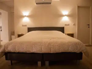 Pret A Gouter Bistro Bar Bed