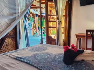 Hostal Olmito Canoa