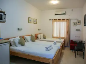 Mandara - Country Lodging