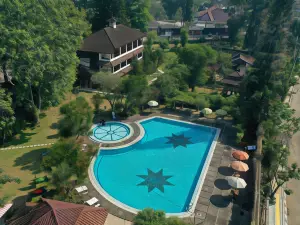 Taman Sari Hotel Dan Resort