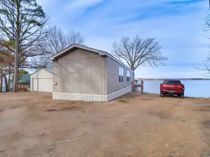 Grand Lake Views: Pet-Friendly Jay Getaway!