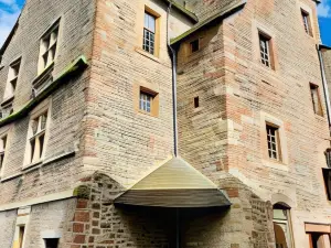 Appart'Hôtel - Au Vieux Palais