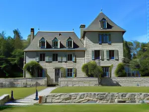 Le Manoir du Rigouneix au Coeur de la Nature, Calme-Sauna-dîner Maison