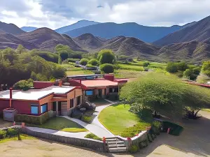 Miraluna Bodega Boutique