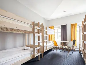 Polin House