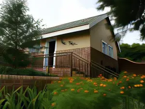 Jolani Guest House