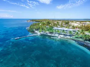 Lime Tree Bay Resort
