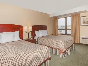 Days Inn by Wyndham Utica