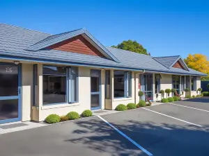 Centre Court Motel
