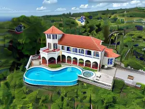 El Castillo Tropical