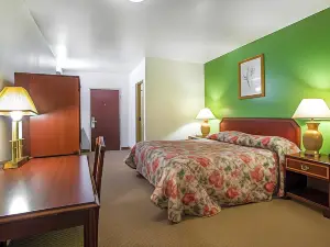 Passport Inn