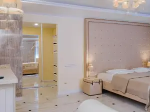 Kutuzov Apart Hotel