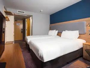 Holiday Inn Express Swindon City Centre