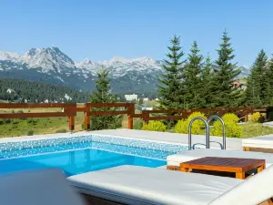 Hotel North Story - Luxury Chalet - Apartments & Rooms