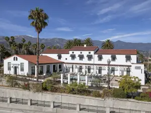 Moxy Santa Barbara