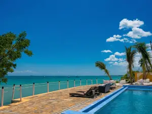 Golden Tulip Zanzibar Resort