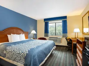 Days Inn by Wyndham Runnemede Philadelphia Area