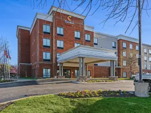 Comfort Suites