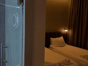 Ferah Hotel