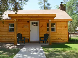Daven Haven Lodge & Cabins