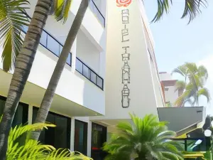 Thanharu Praia Hotel