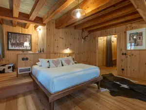 Hammerack Hotel