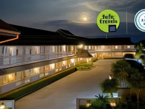 Chiangkham Grand Villa