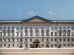 Stradom House, Autograph Collection