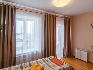 Dlinniy Bereg Hotel