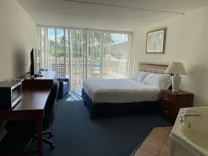 Miami Gardens Inn & Suites
