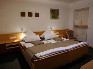 Gästehaus Und Weingut Bernd Frieden