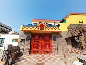 OYO Home Tulsi Satsang Bhawan Homestay