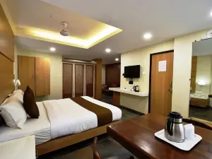 호텔 펄 콜하푸르