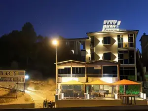 Hotel Hugo