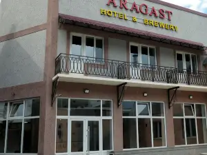 Aragast Hotel